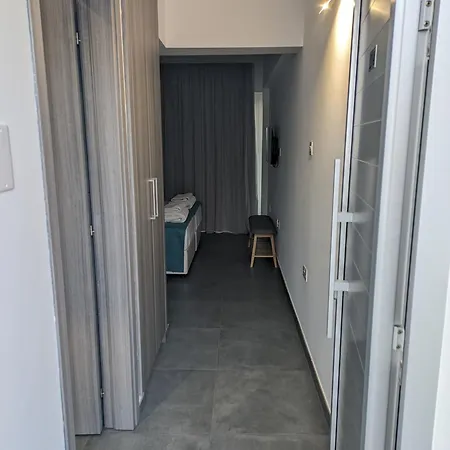 Memory * Ayía Nápa